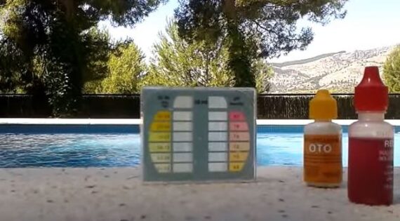 Como bajar el pH de la piscina en tres pasos